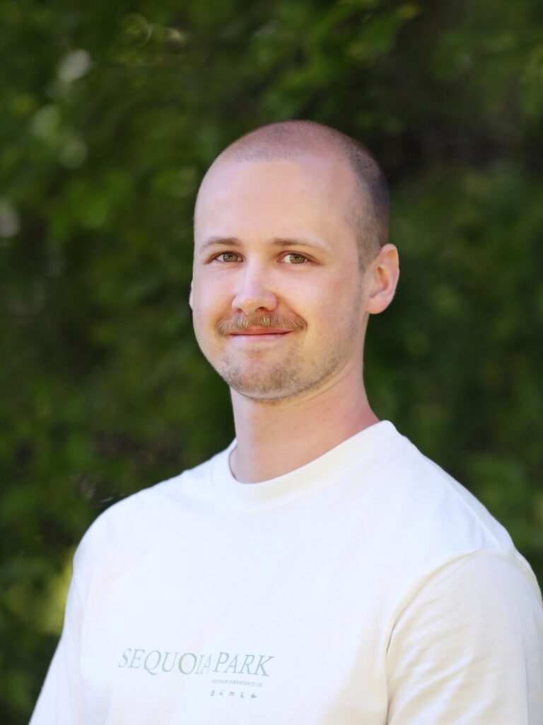 Kasper Junnila - Laillistettu puheterapeutti - Pragma Terapia